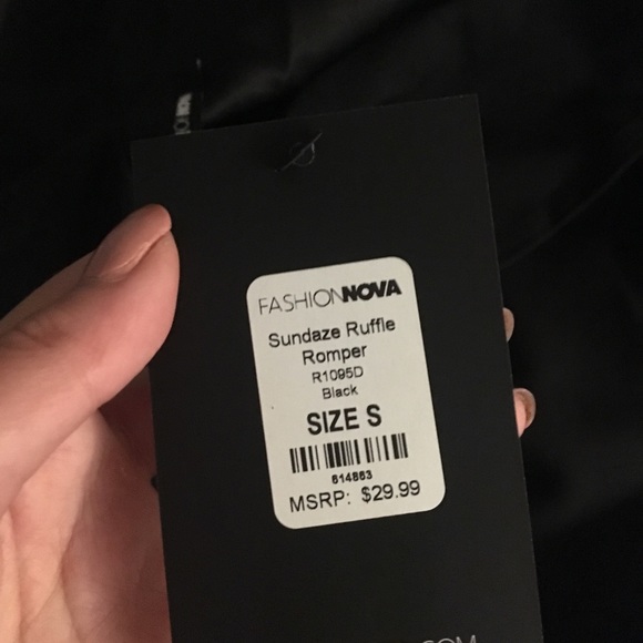 Cute asymmetrical black romper with ruffles - Picture 4 of 4